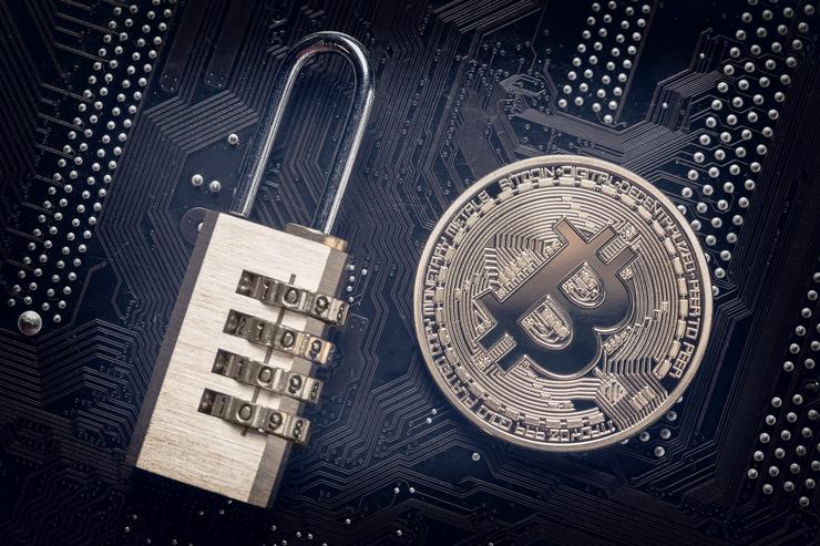 Security in bitcoin bitcoin revenue calculator