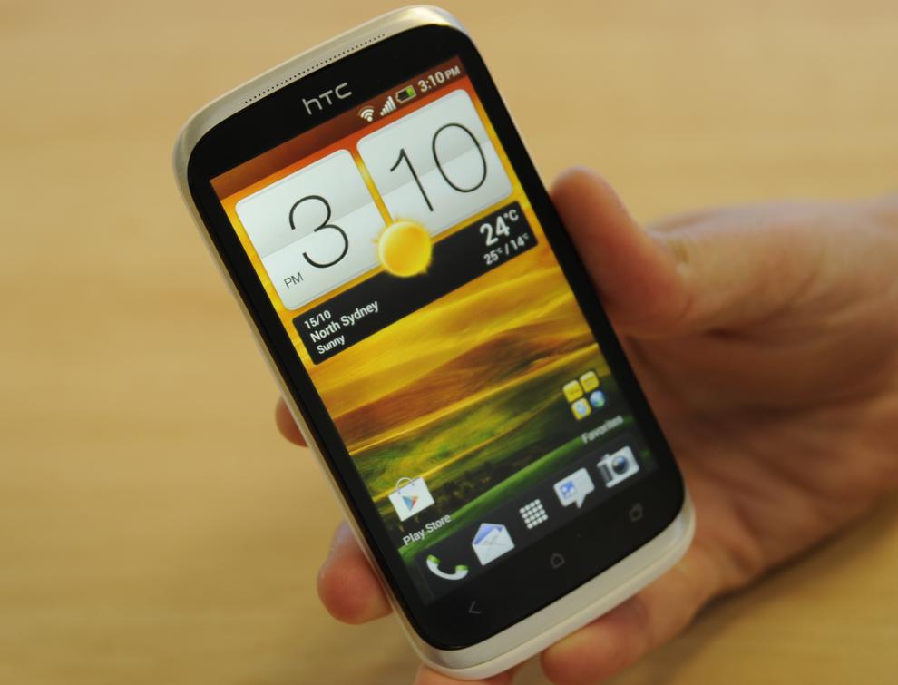 The HTC Desire X runs Google's 4.0 Ice Cream Sandwich software and once again features HTC's Sense 4.0 UI overlay.
