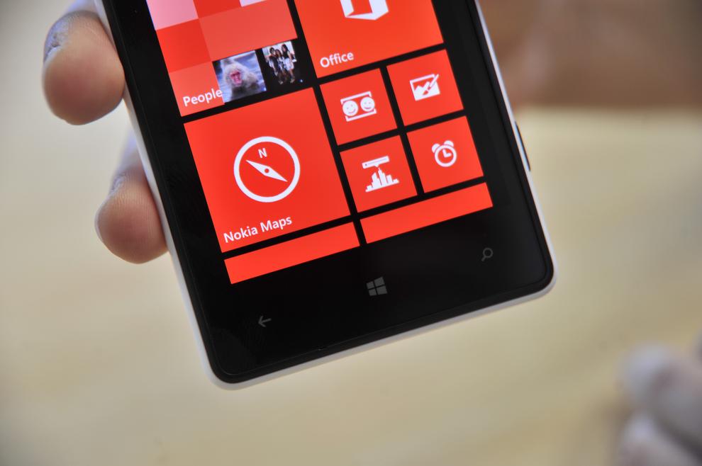 The Lumia 820 can't display the same crisp text as many other devices on the market.