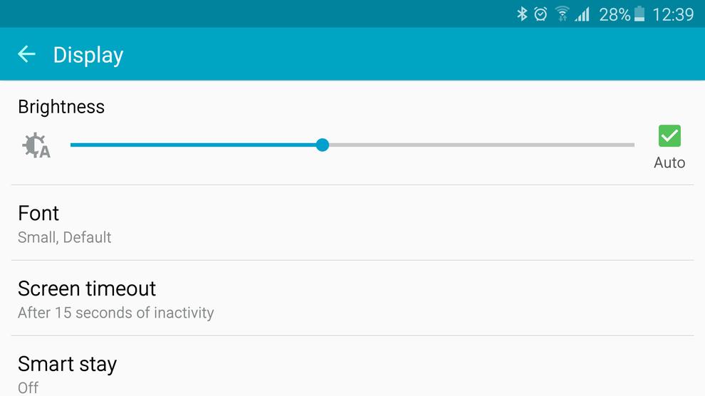 The display settings of a Samsung Galaxy S6 Edge