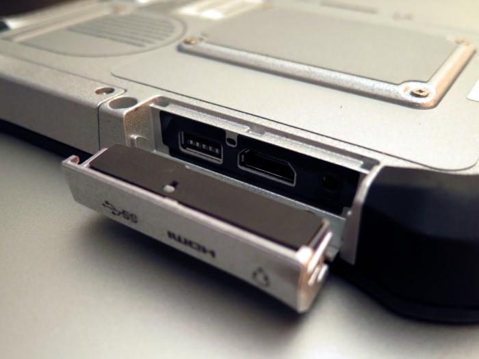 The ports on the right side include USB 3.0, full-sized HDMI, and a headset jack.